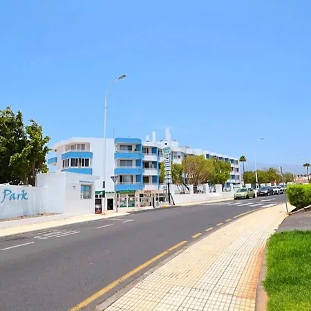 Studio Green Park Apartahotel